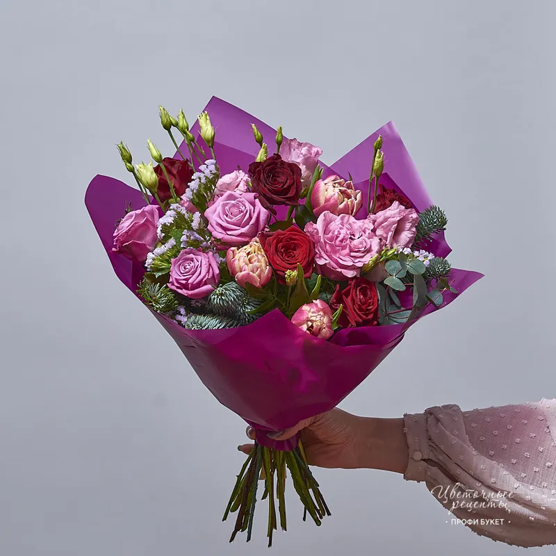 Букет "Адель" из роз, тюльпанов, статицы и нобилиса, фото 2