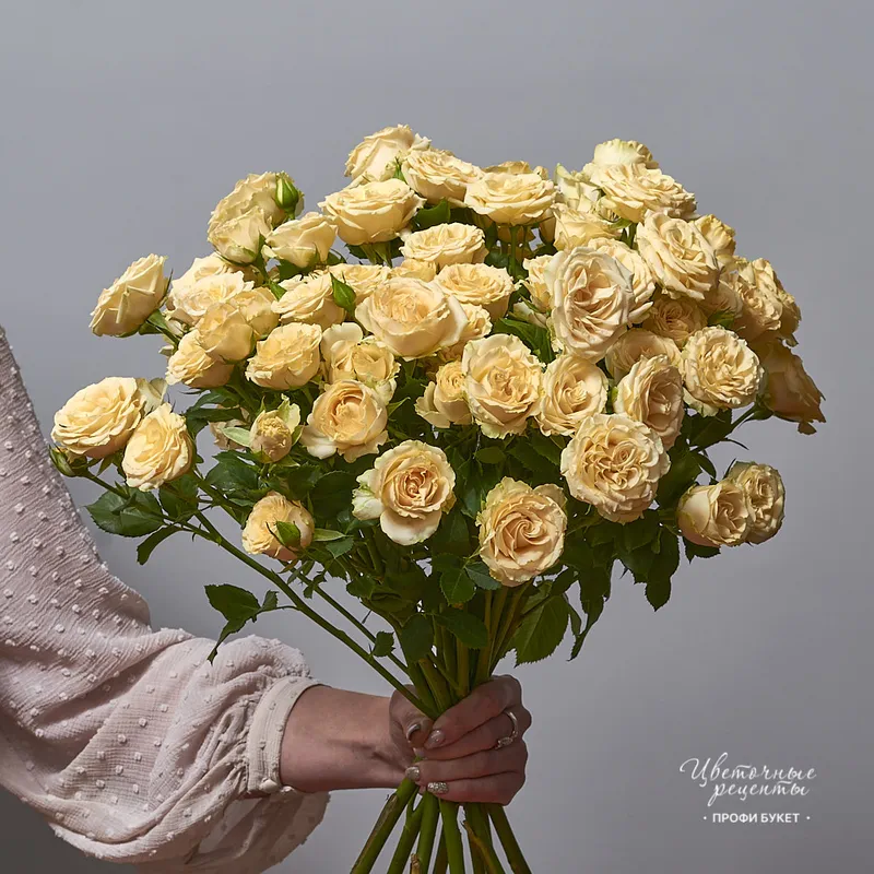 Букет из 9 кустовых роз «Салинеро», фото 4