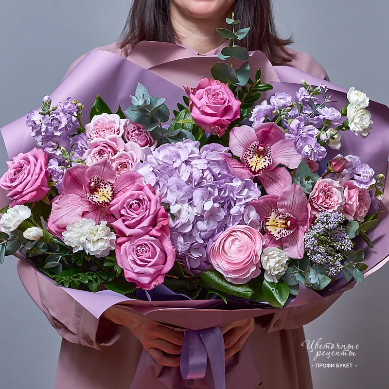 Букет из ароматных роз, маттиолы, орхидей и гортензии "Лиловая роскошь", фото 3