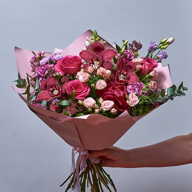 Яркий букет с пионовидной розой и орхидеей, фото 2
